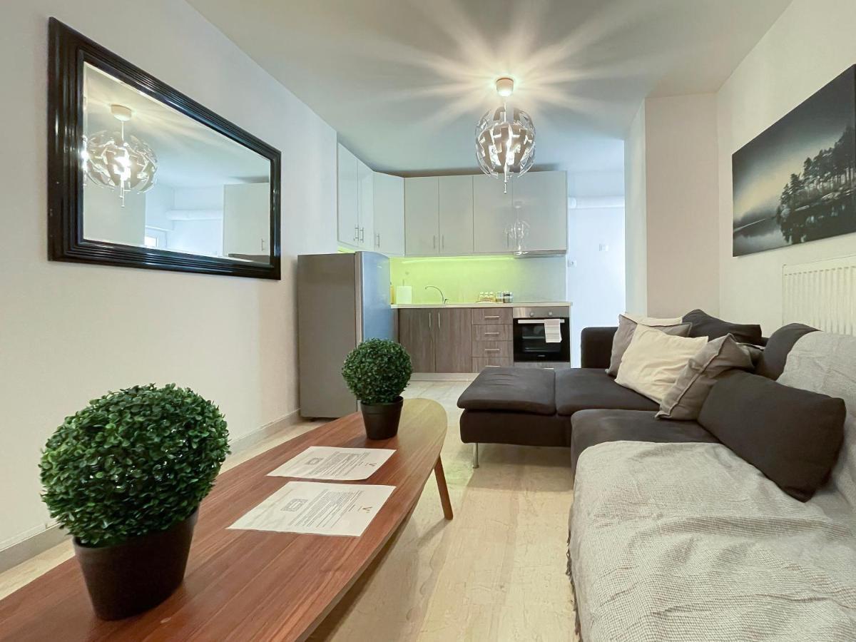 Key Biscayne Charming 50Sqm Apt In Paleo Faliro Διαμέρισμα Αθήνα Εξωτερικό φωτογραφία