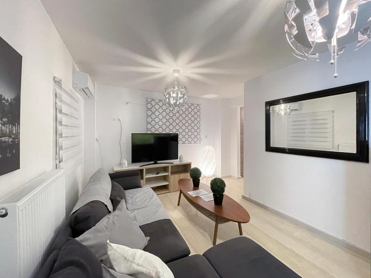 Key Biscayne Charming 50Sqm Apt In Paleo Faliro Διαμέρισμα Αθήνα Εξωτερικό φωτογραφία
